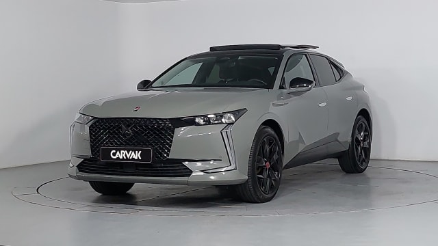 Ds Automobiles • Ds 4