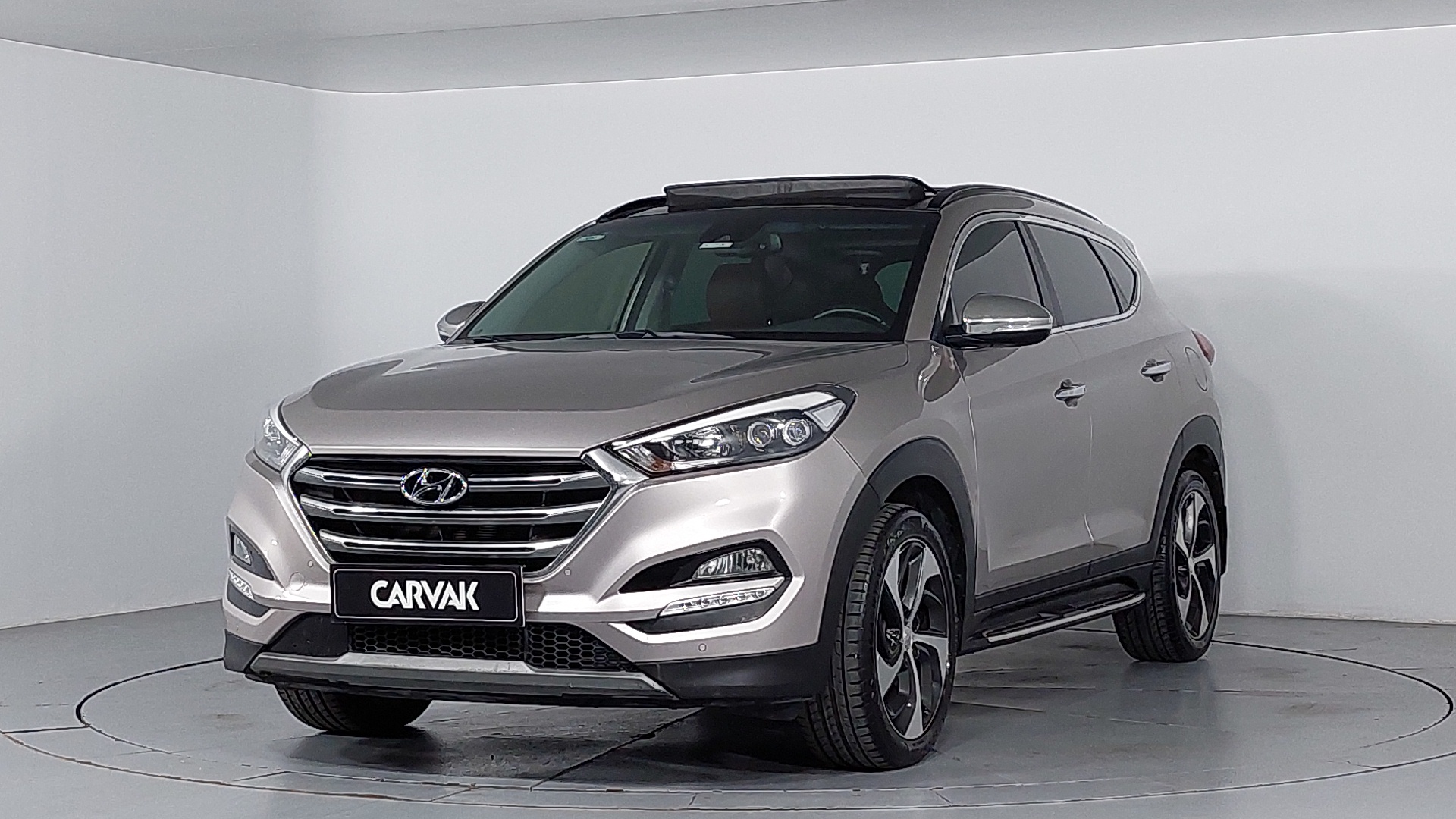 Hyundai • Tucson