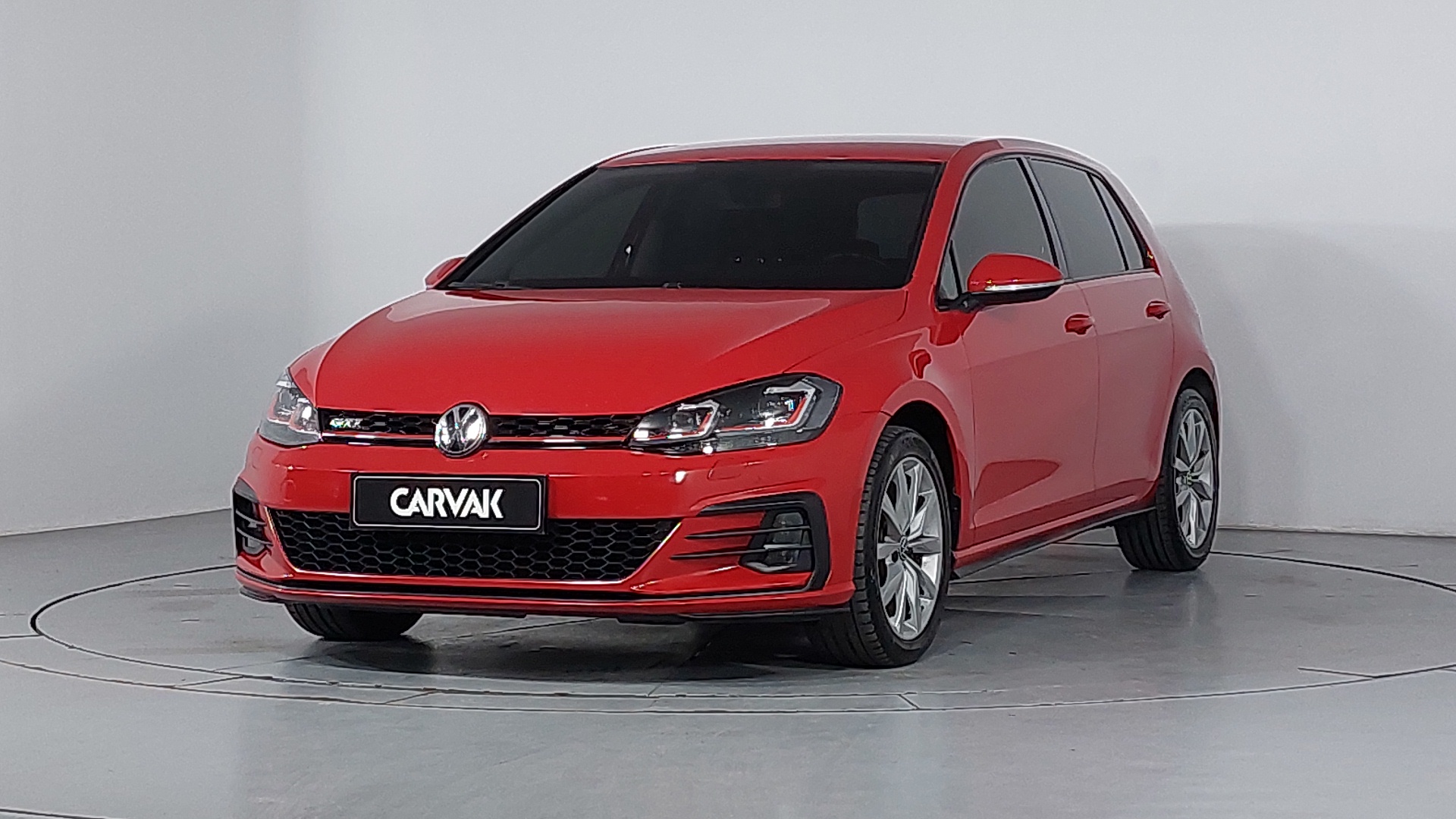 Volkswagen • Golf