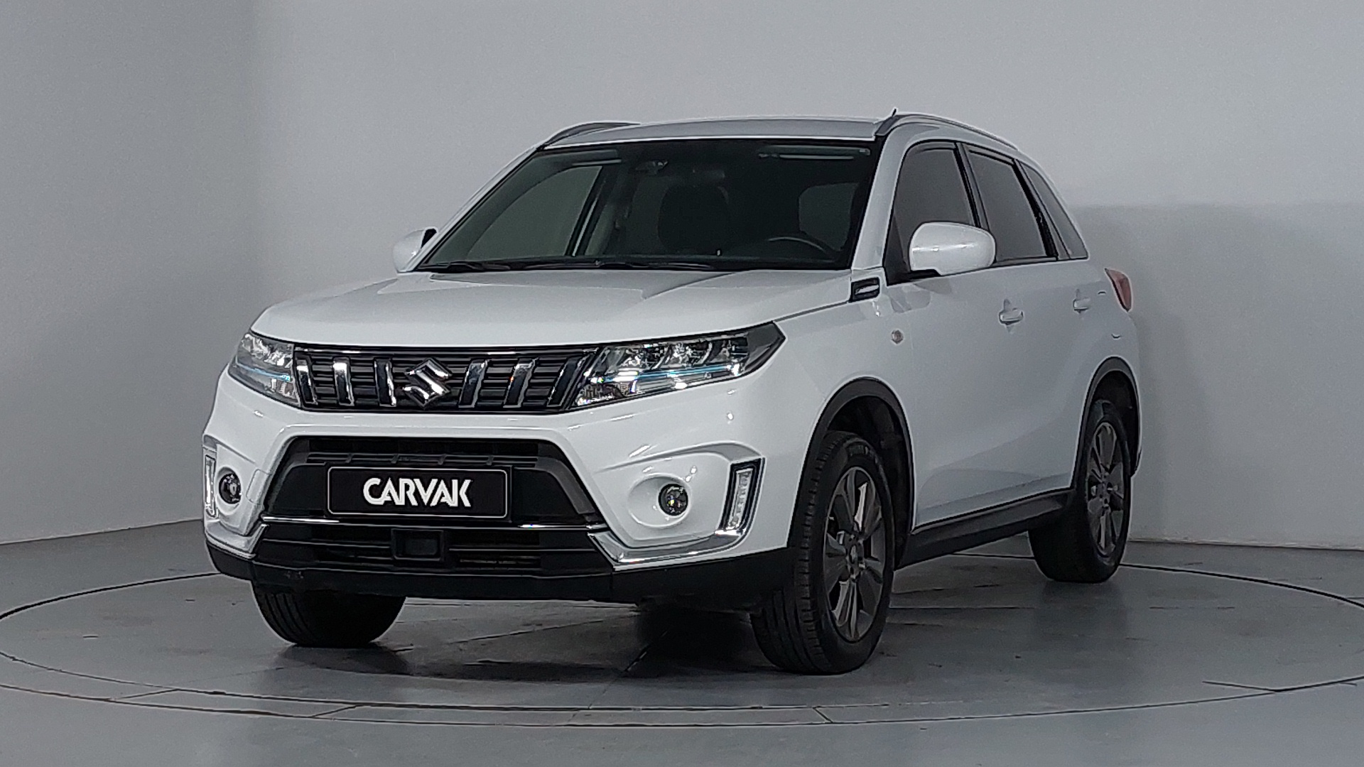 Suzuki • Vitara