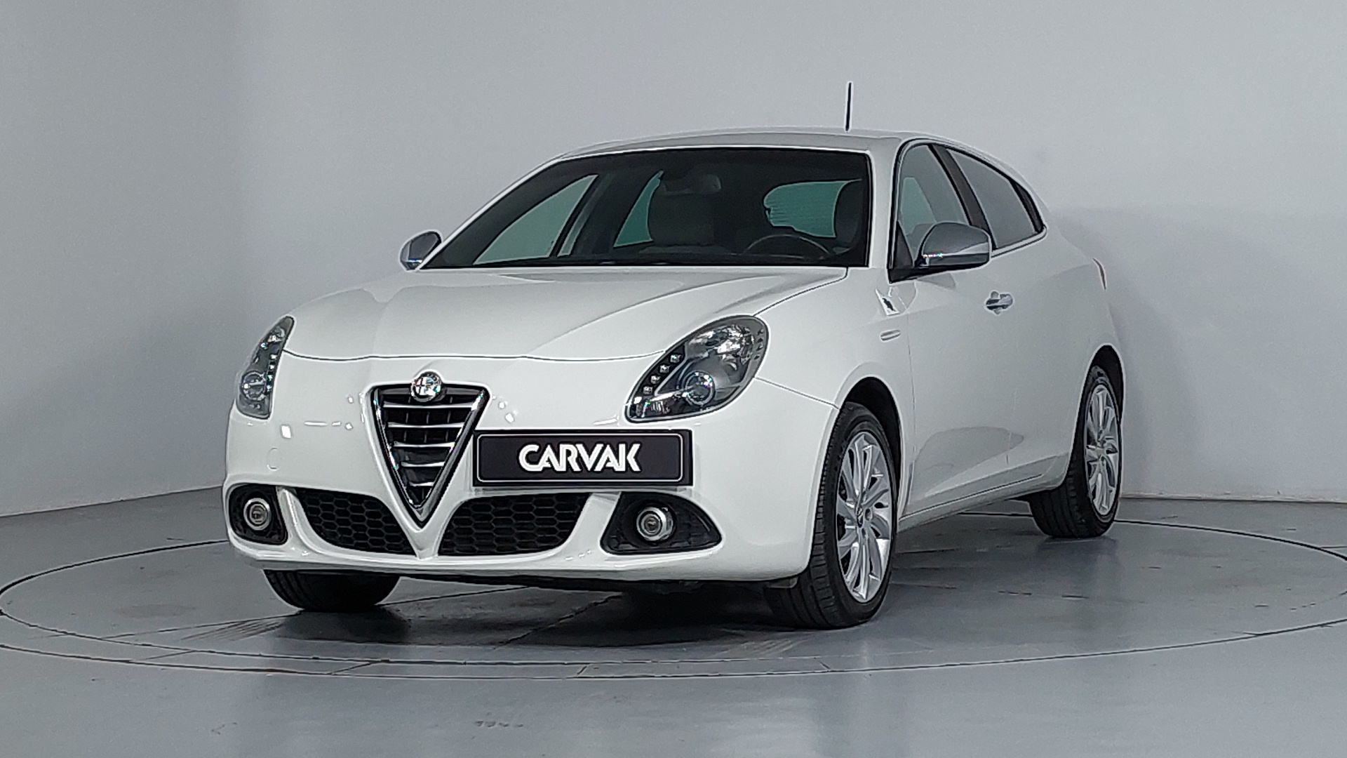 Alfa Romeo • Giulietta