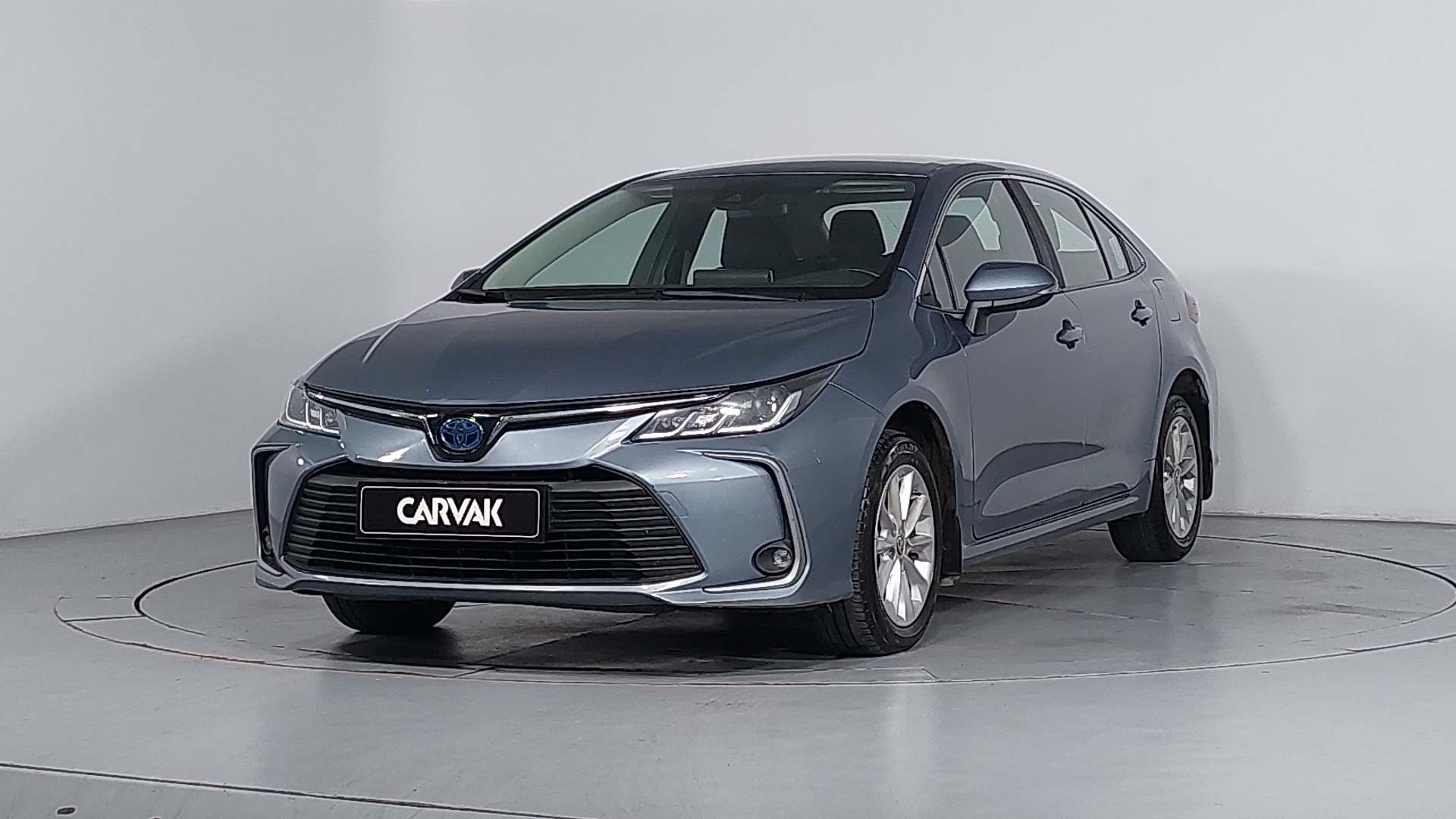 Toyota • Corolla