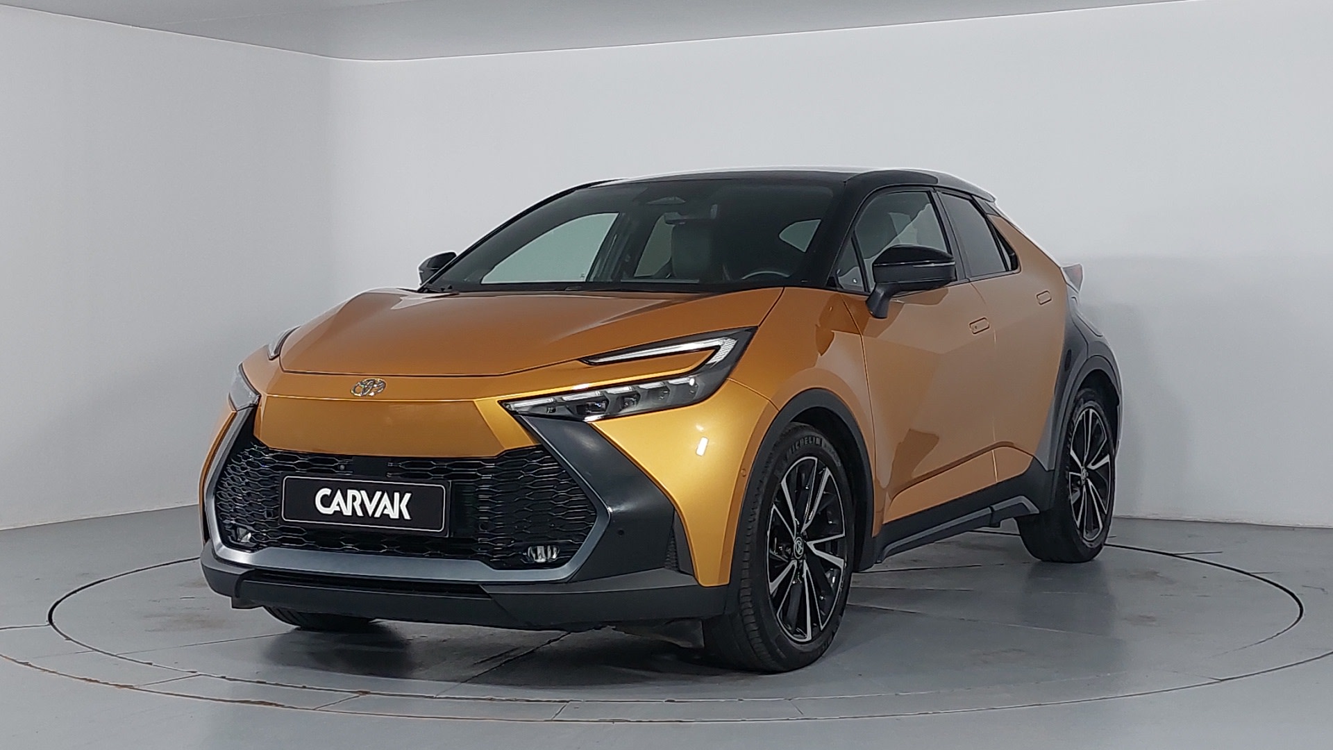 Toyota • C-HR