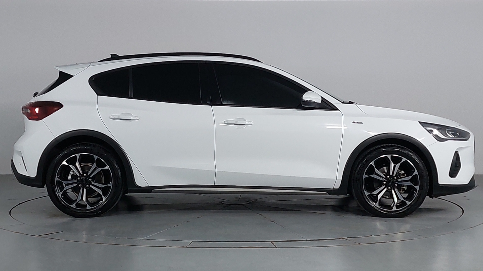 Ford Focus 1.5 EcoBlue Active X 4