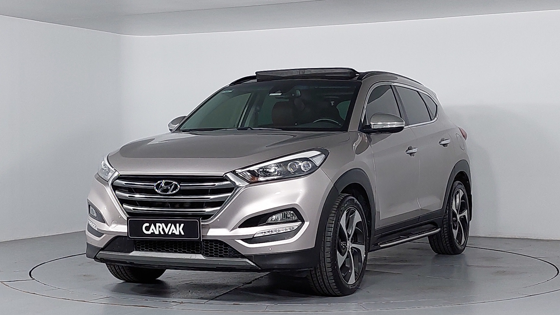 Hyundai • Tucson