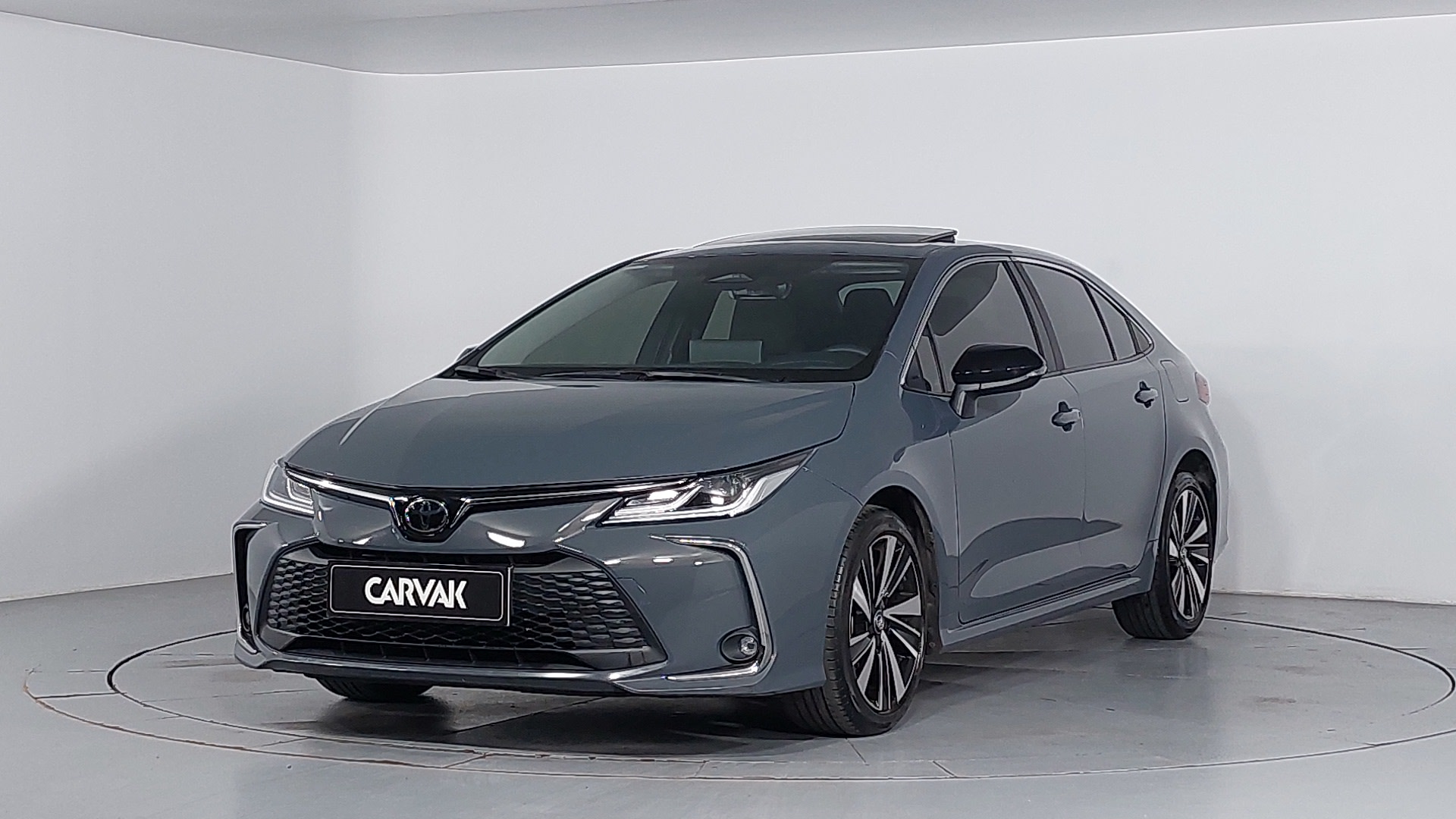 Toyota • Corolla