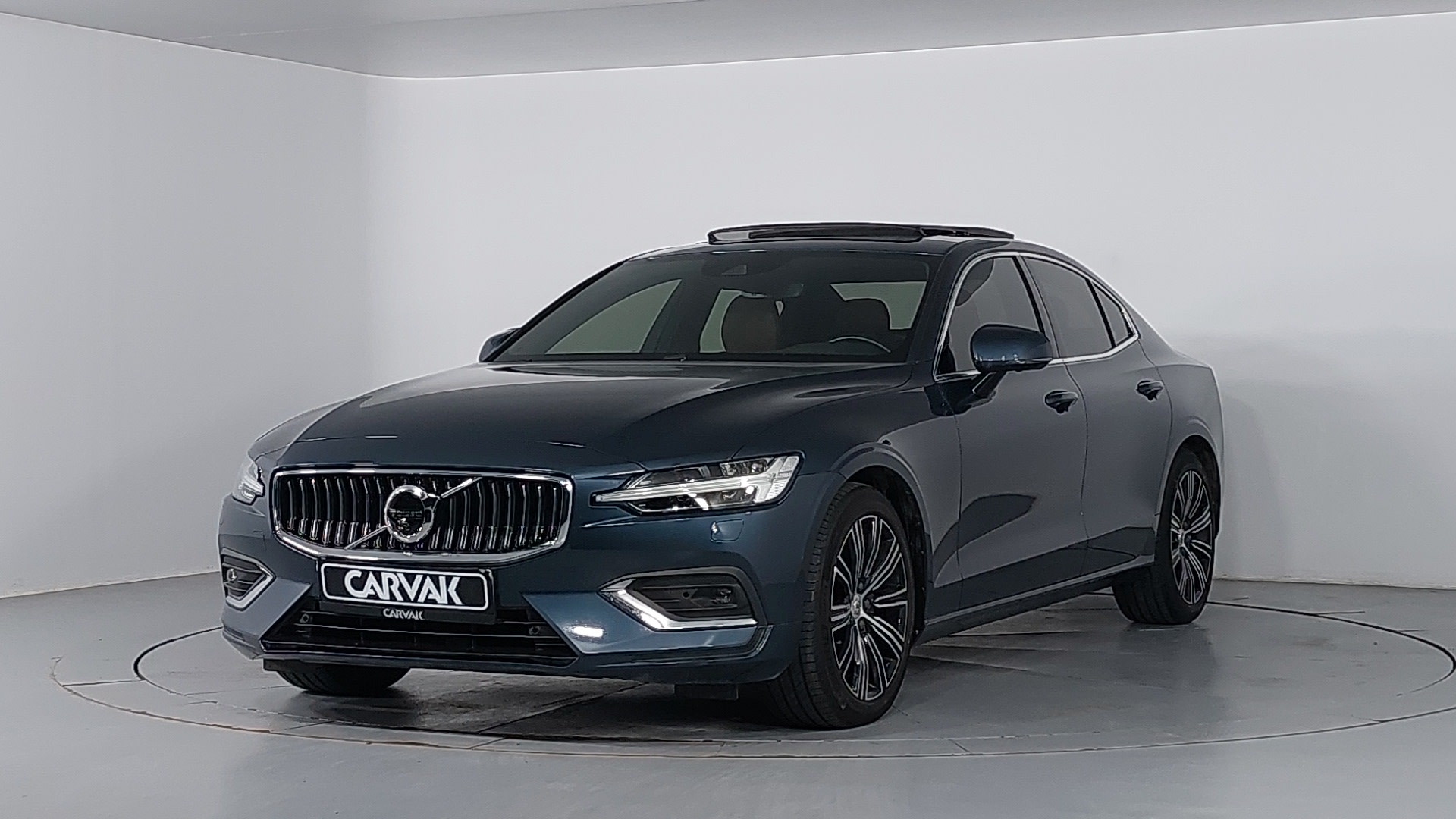 Volvo • S60