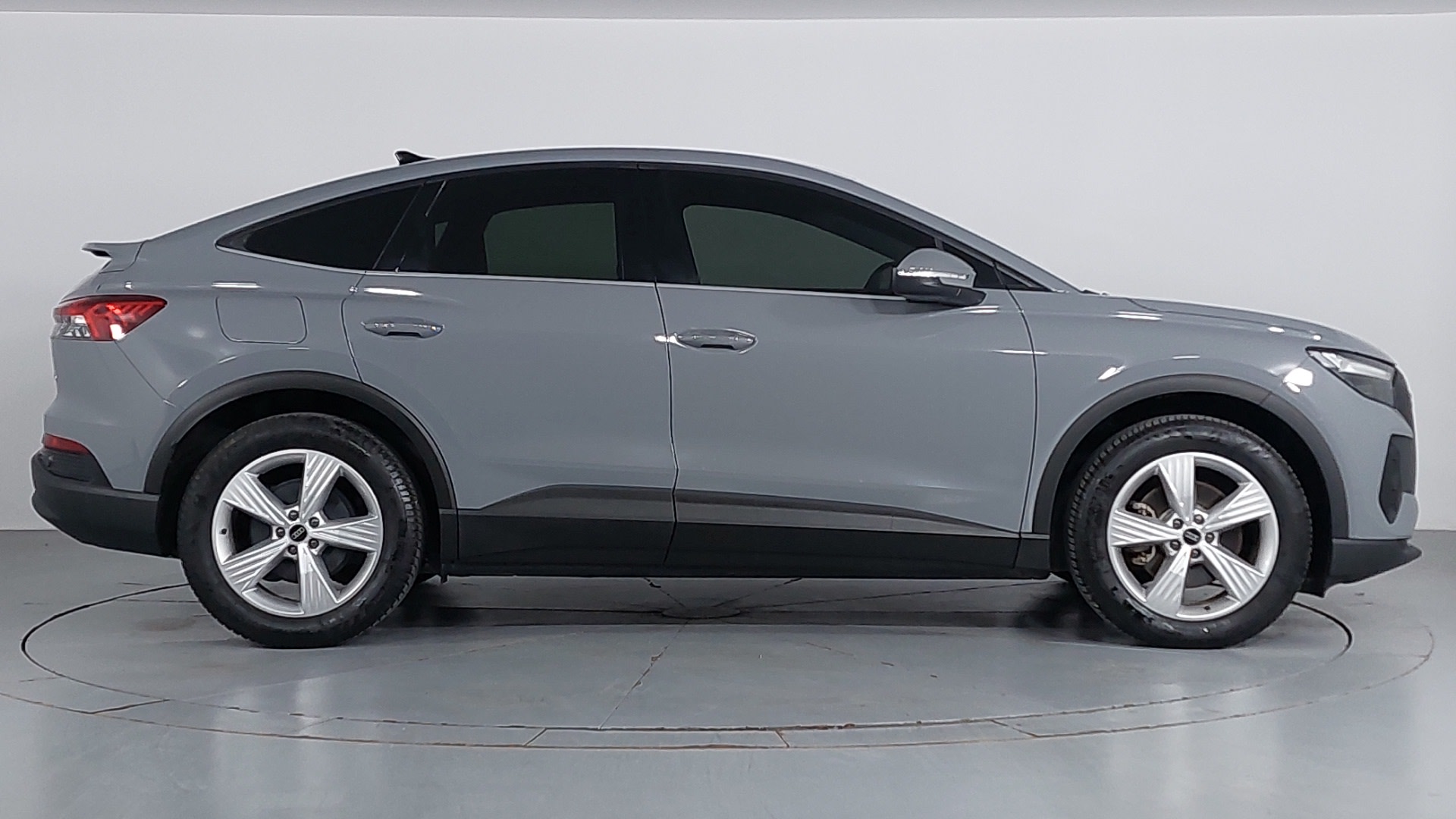 Audi Q4 Sportback 35 e-Tron 4