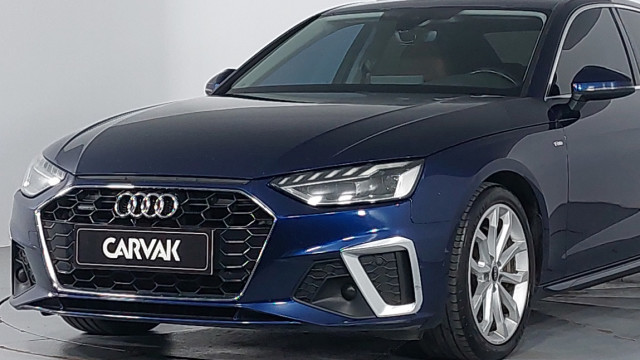 Audi A4 A4 Sedan 45 TFSI Quattro S Line